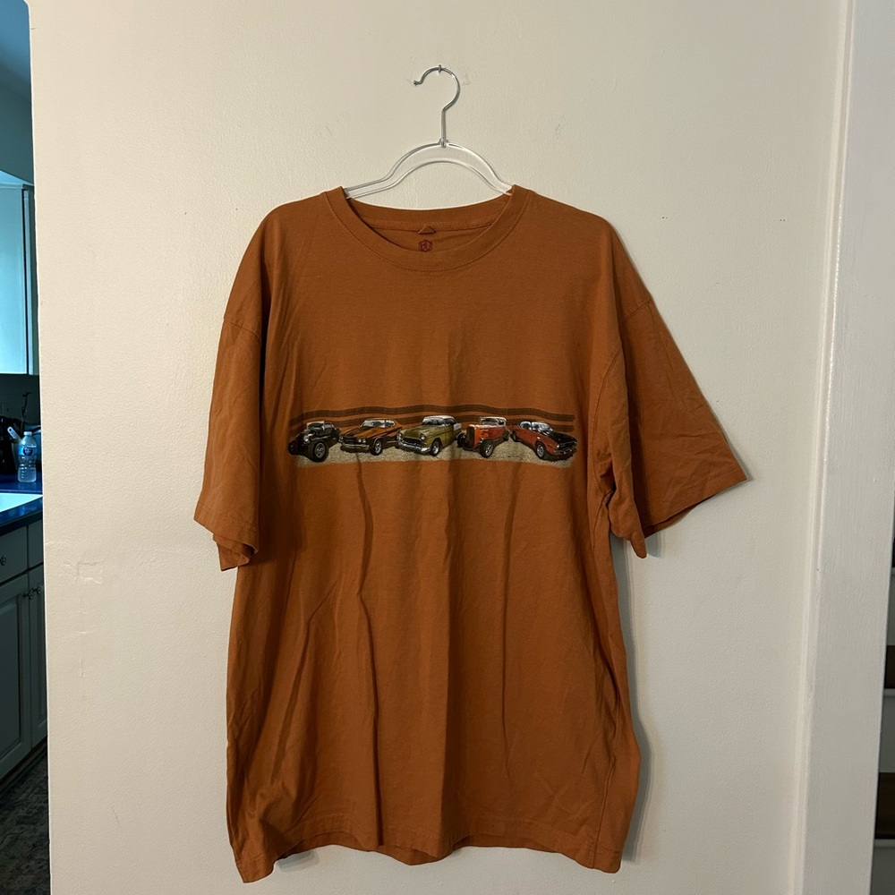 Covington Men's Rust Graphic Tee